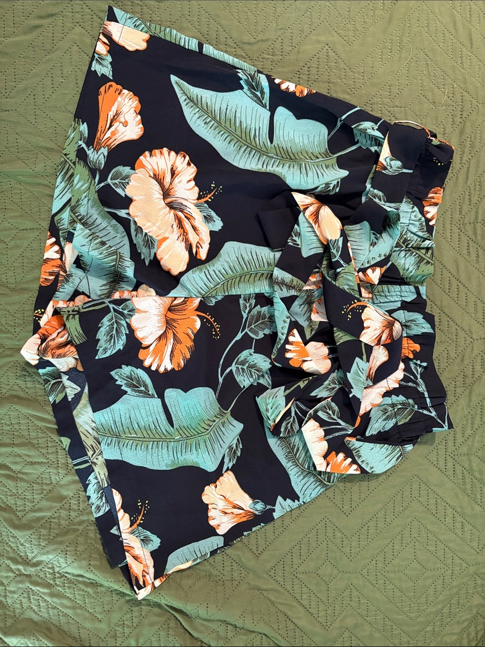 SHEIN Black Tropical Floral Wrap Skort with Green Leaves and Orange Blooms